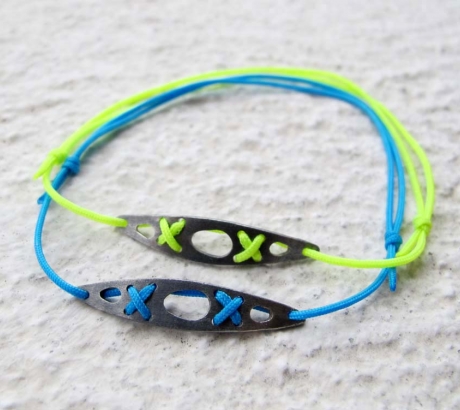 Sea kayak silver bracelet – oxidized, neon yellow