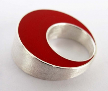 Piros gyűrű