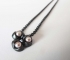 Bud necklace with 3 pearls