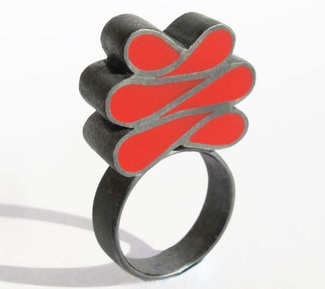 Baroque red silver ring
