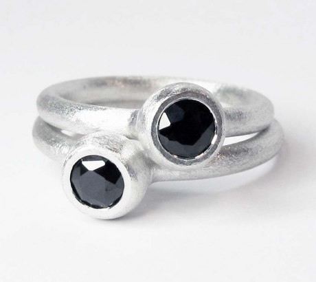Minimal Onix Ring