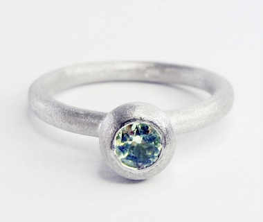 Minimál zöld turmalin gyűrű